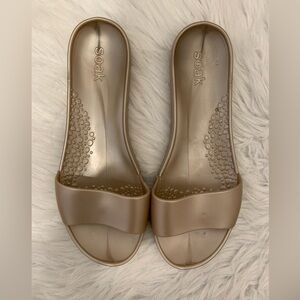 SOAK Gold Sandals Size 8